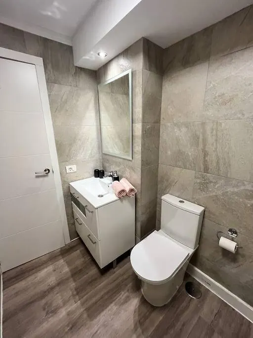 Komfortowy Apartament Z Jedna Sypialnia W Playa De Las Americas Playa Fanabe Apartment